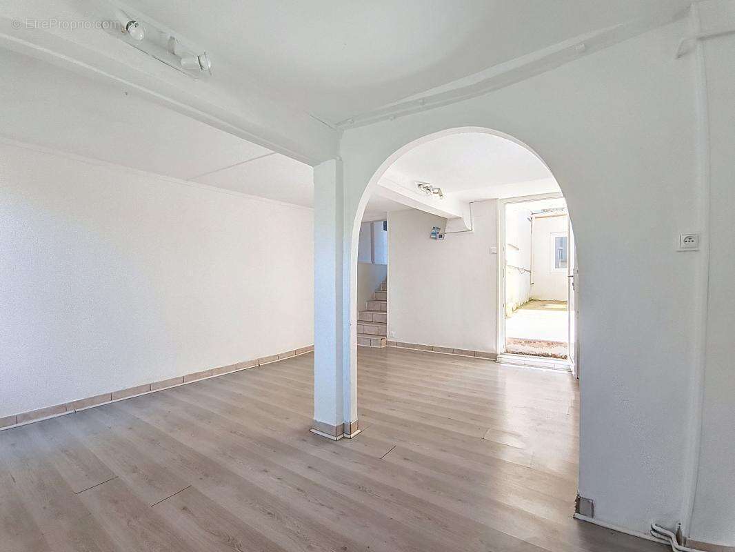 Maison à PONT-DE-L'ARCHE