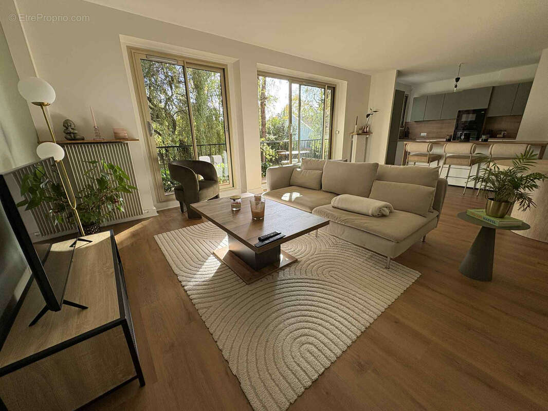 Appartement à LE PLESSIS-ROBINSON