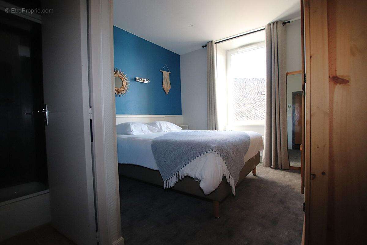 Maison à SEVERAC-LE-CHATEAU