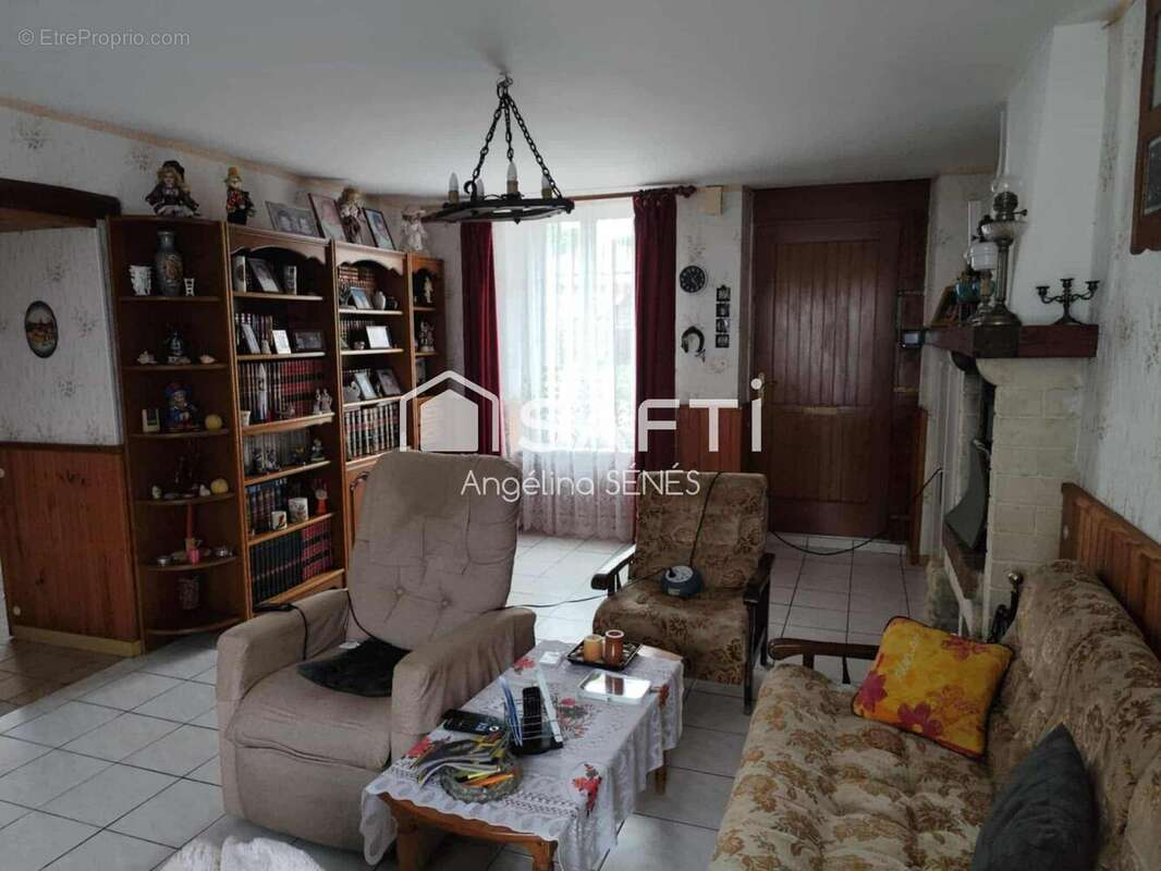 Maison 270 m² à Cherbonnieres  - photo 7