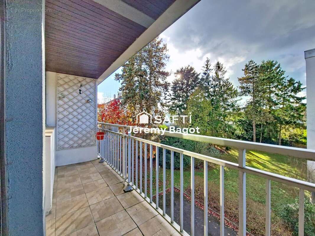 Photo 2 - Appartement à SAINT-CYR-SUR-LOIRE