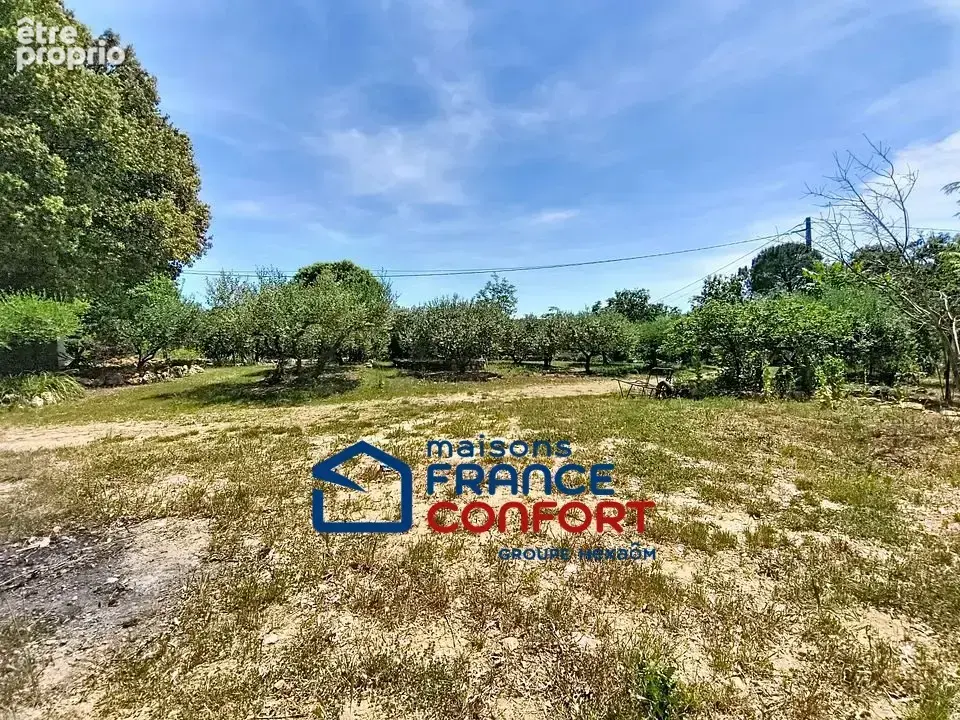 Terrain 700 m² à vendre à Flassans-Sur-Issole (83340) - photo 2