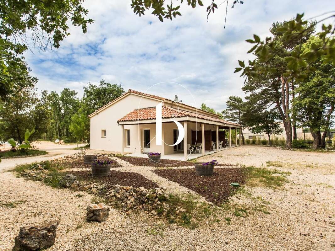 Maison à LABASTIDE-DE-VIRAC