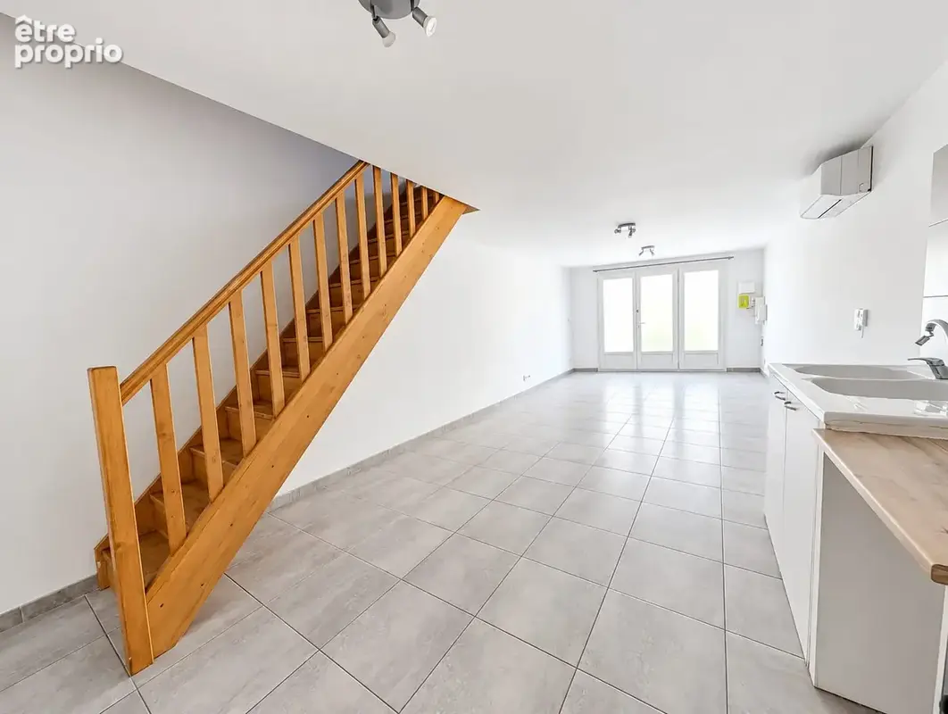 Maison de village rénovée 92 m2   3 chambres   Escales - photo 1