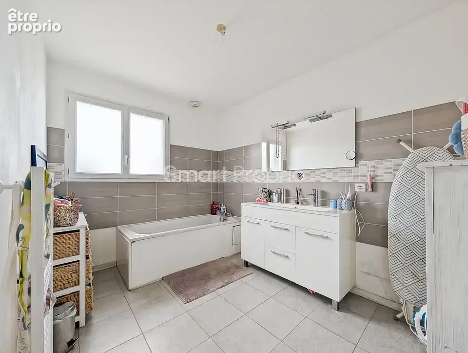 33 290 - Parempuyre   Maison familiale 135 m2 - DPE B - piscine - 4 chambres - photo 5
