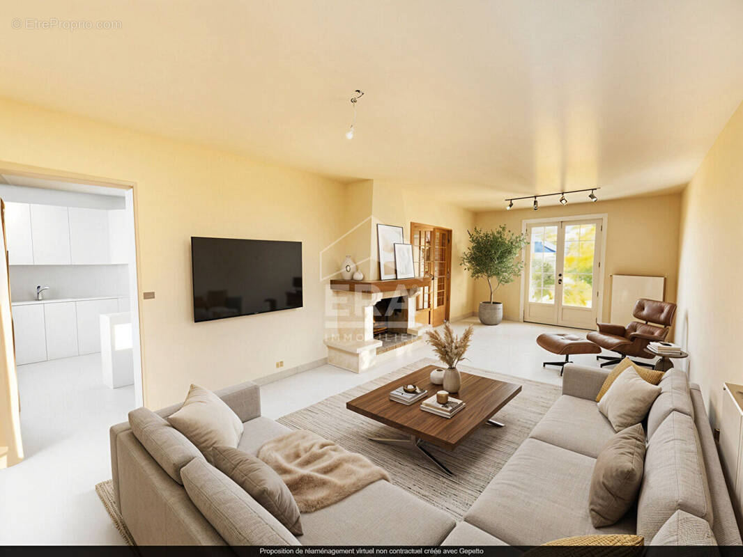 Maison à SAINT-JEAN-DE-BRAYE