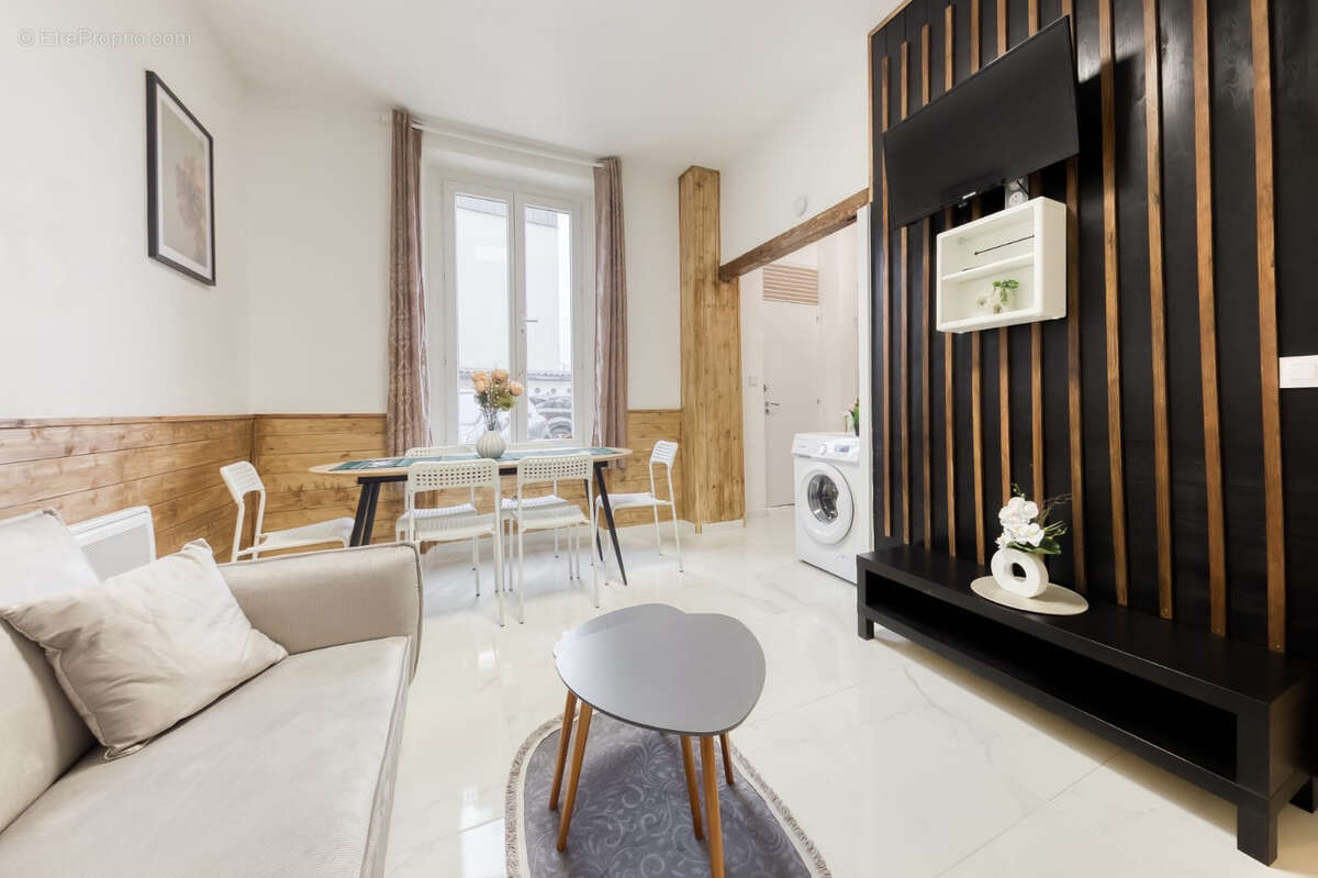 Appartement à CORBEIL-ESSONNES