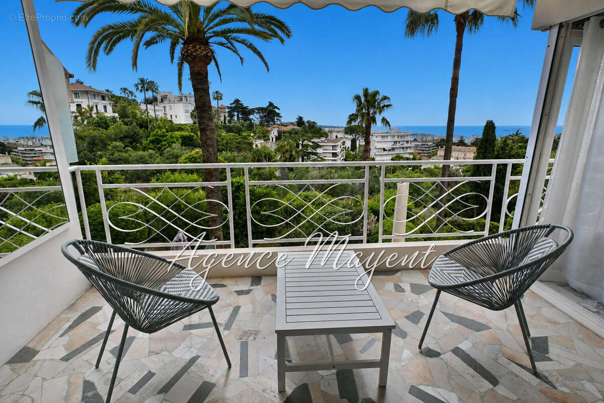 Appartement à CANNES