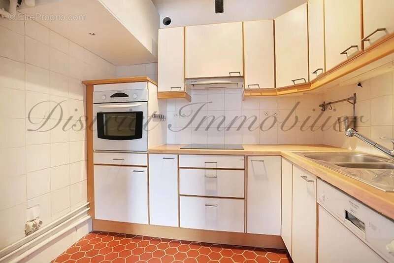 Appartement à PARIS-4E