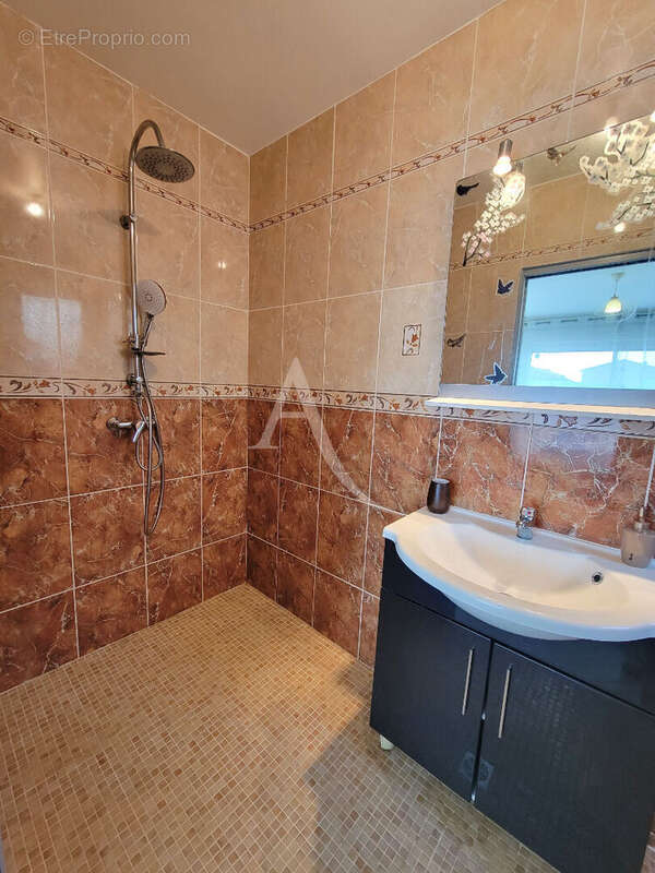 Maison à LATOUR-BAS-ELNE