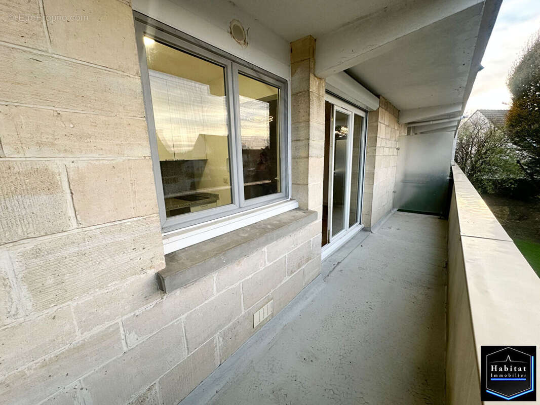 Appartement à LE PLESSIS-BELLEVILLE