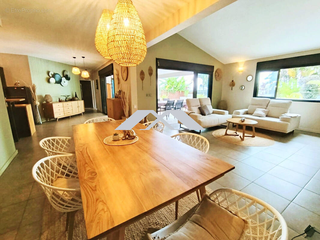 Maison à SAINT-LOUIS