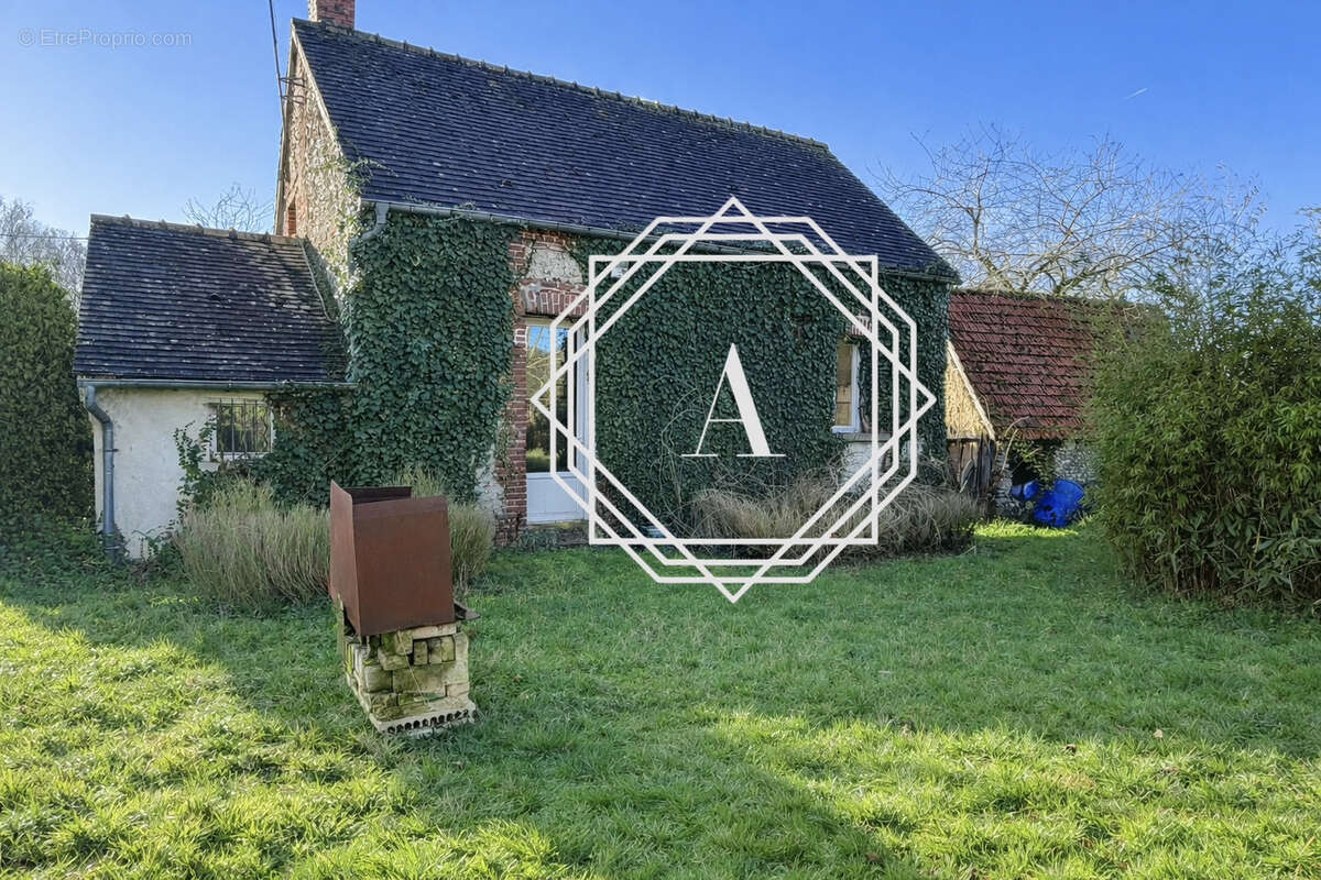Maison à SAINT-CREPIN-IBOUVILLERS