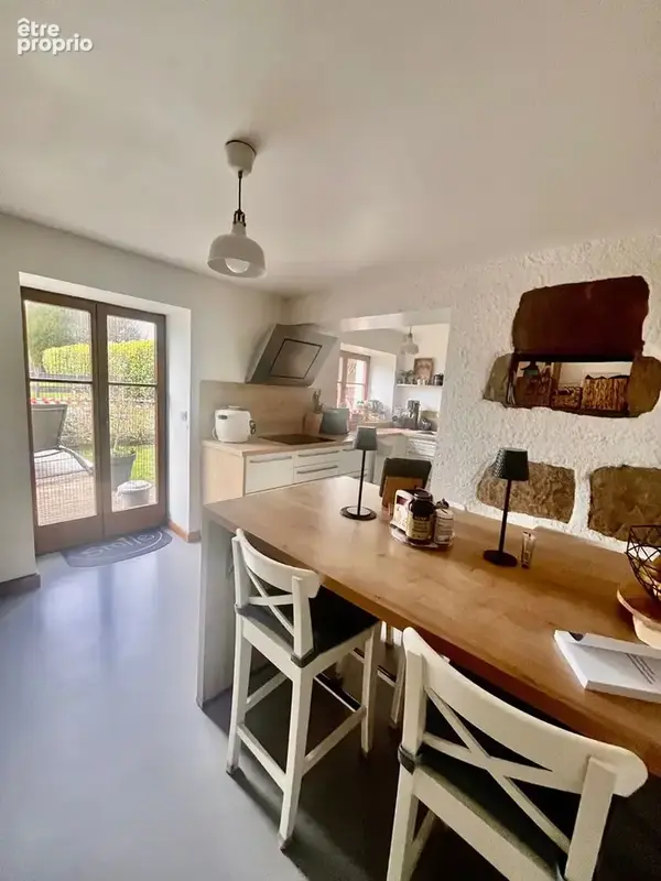 Maison 7 pièces 230 m² à vendre à Lure (70200) - photo 5
