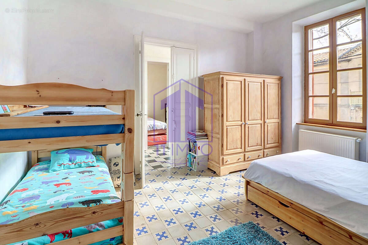 Maison à SAINT-LAURENT-DE-LA-CABRERISSE