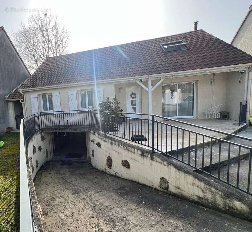 Maison à BREUILLET