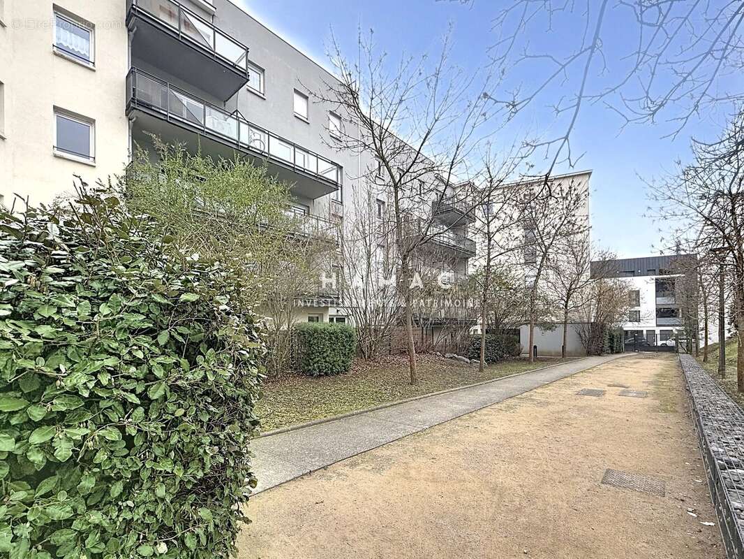 Appartement à TASSIN-LA-DEMI-LUNE