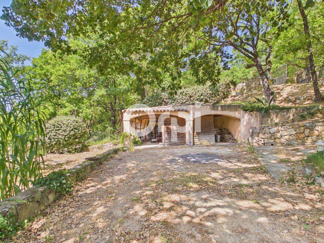 Piscine -calme -garage -plain pied -environnement - photo 5