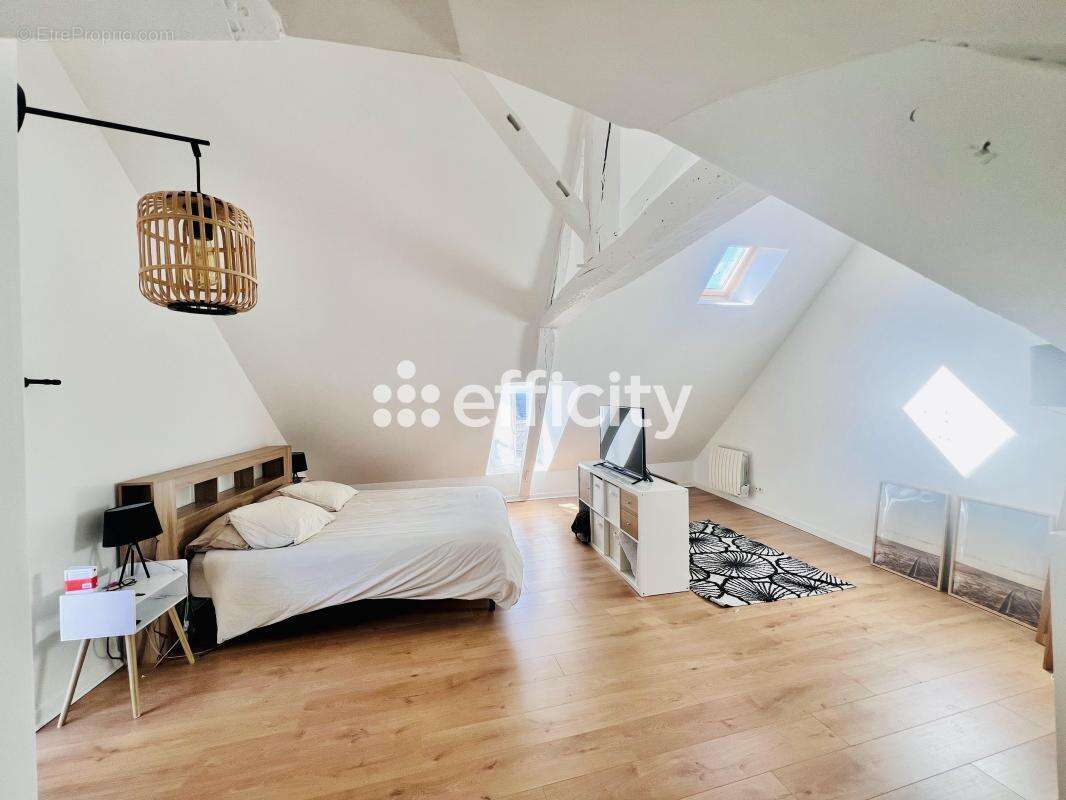 Maison 133 m² à Sorigny  - photo 9