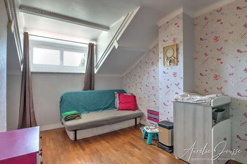 Maison à SAINT-PRIEST-TAURION