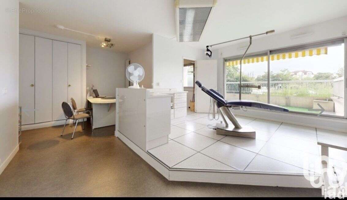 Photo 5 - Commerce à MEAUX