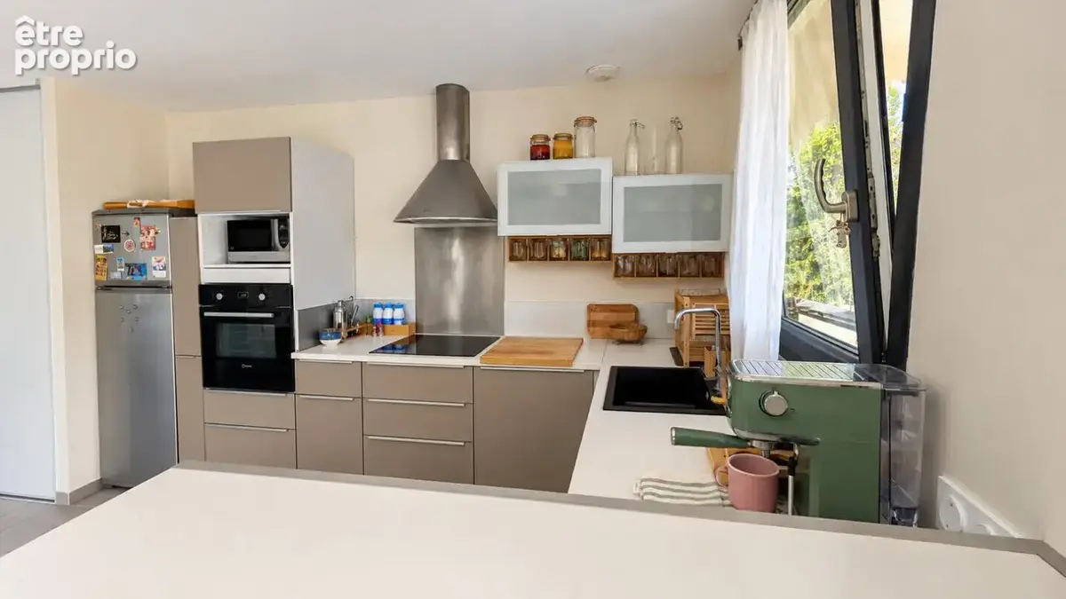 Appartement T2 avec terrasse et jardinet , parking, piscine - photo 6