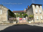 Maison à ASQUINS
