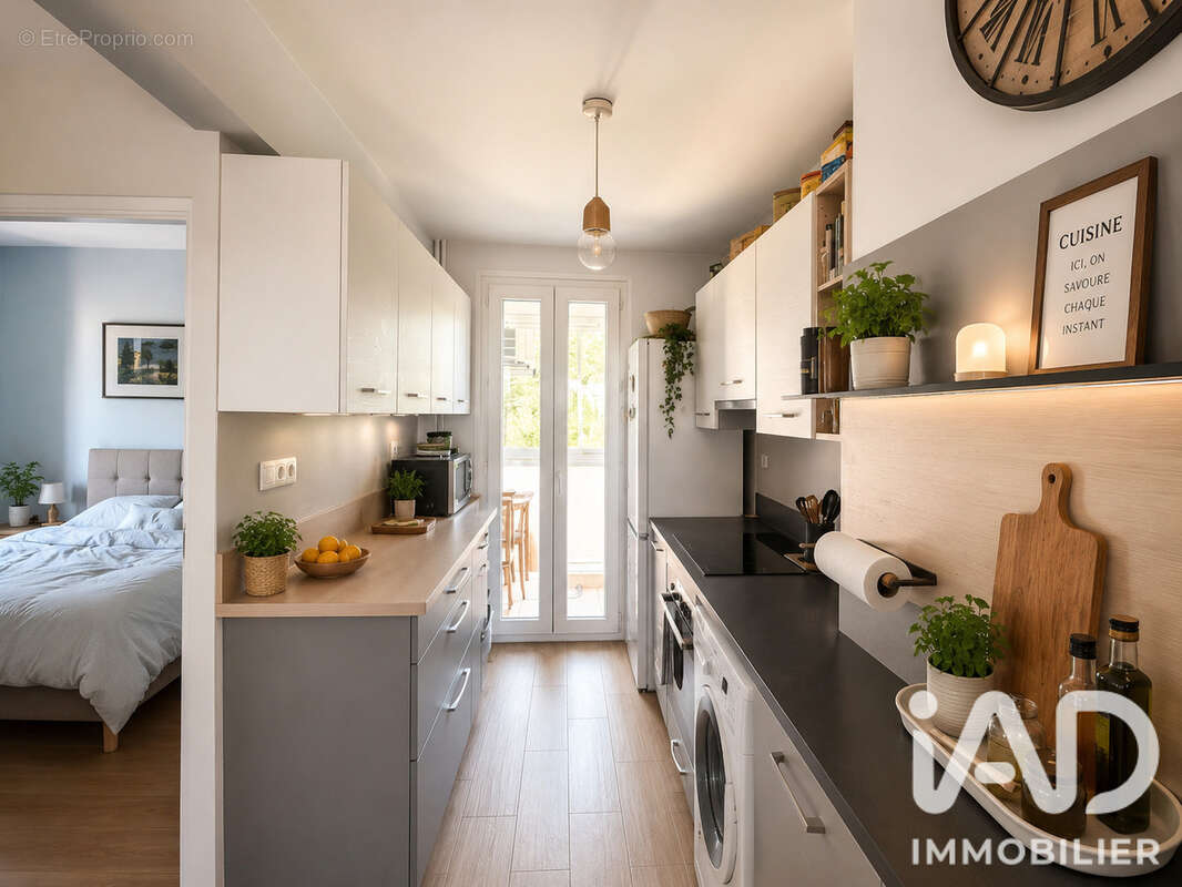 Appartement 68 m² à Antibes  - photo 4