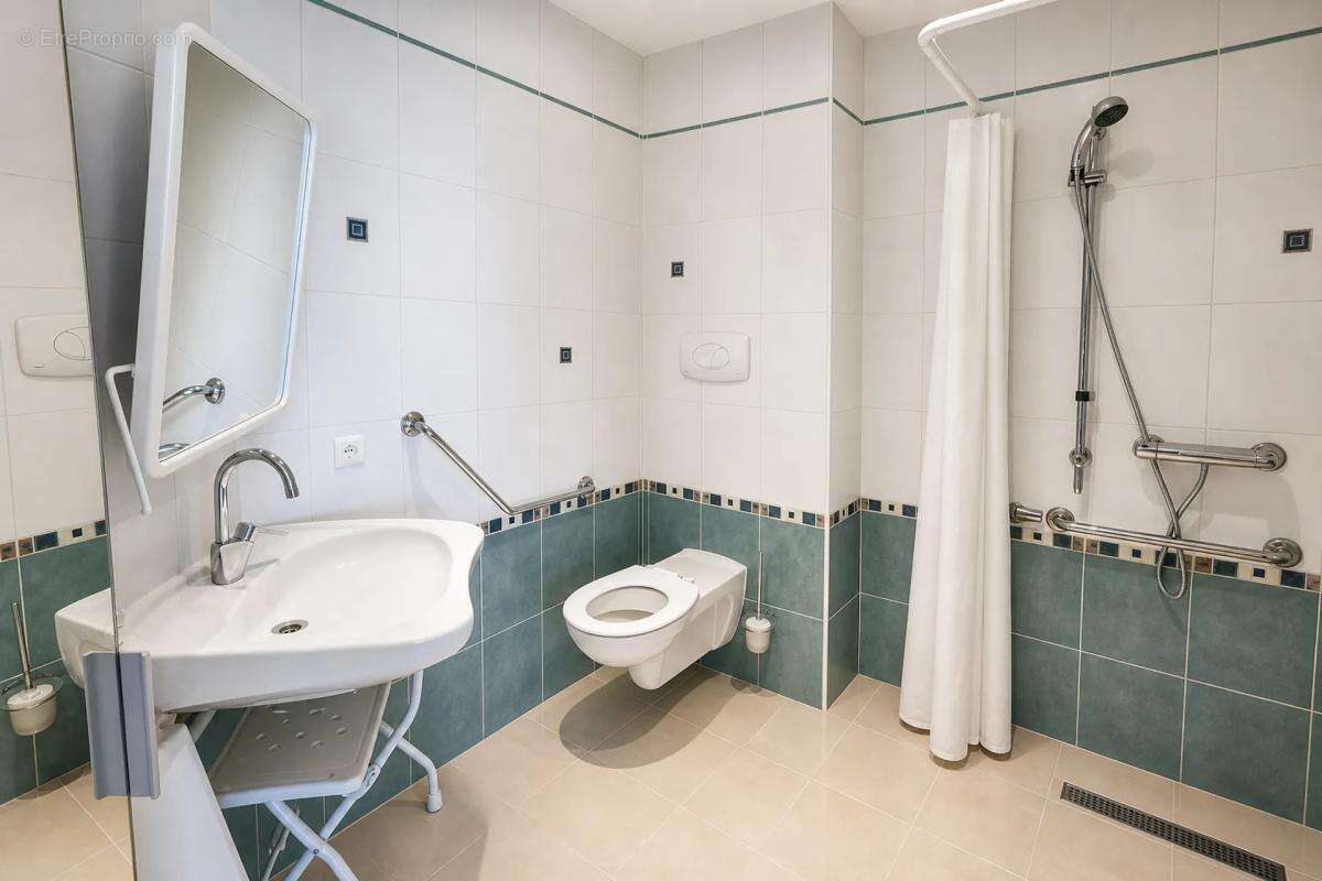 Appartement à BESSE-ET-SAINT-ANASTAISE