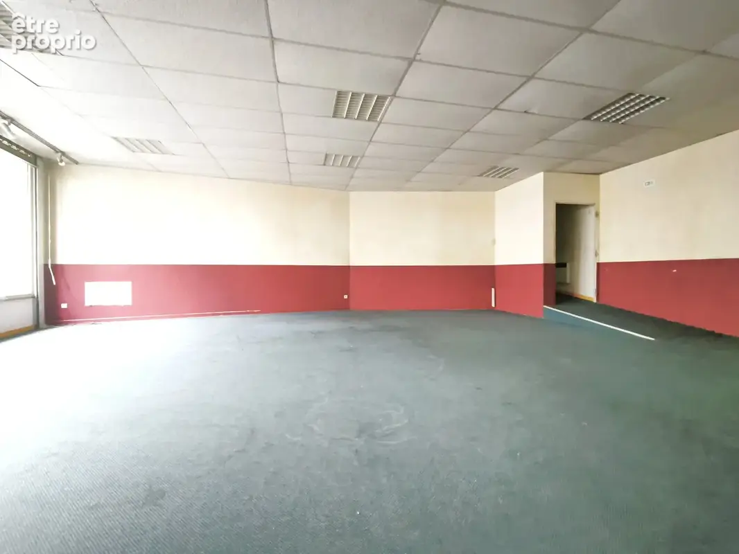 Appartement 10 pièces 310 m² à vendre à Angouleme (16000) - photo 8
