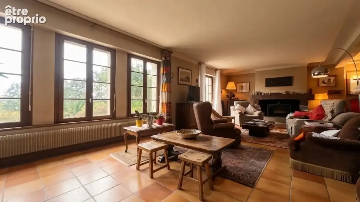 QUIMPER (29) – LE STANGALA – Maison de 210 m² habitables, édifiée sur une parcelle de 12 000 m², avec sous-sol intégral - photo 10