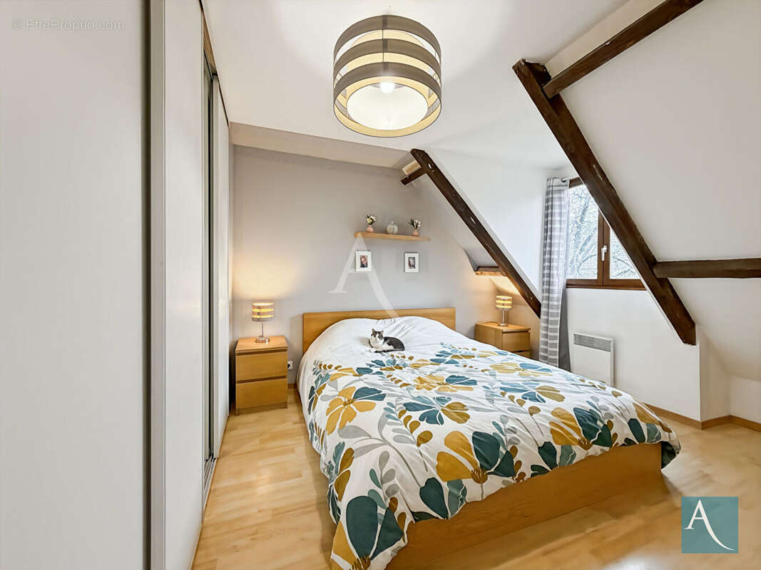 Maison à EGLY