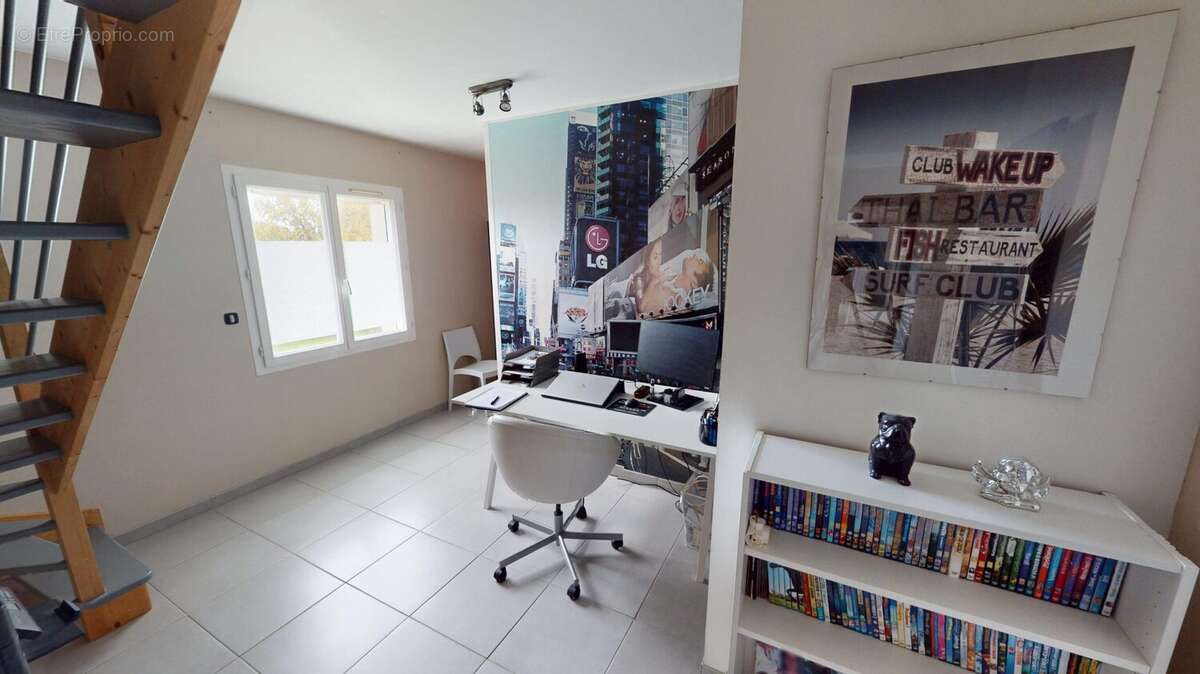 Maison à PARCAY-MESLAY