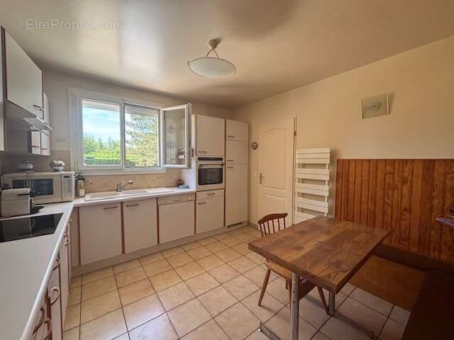Maison 162 m² à Ozoir-La-Ferriere  - photo 6