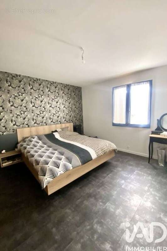 Photo 6 - Maison à LES PEINTURES