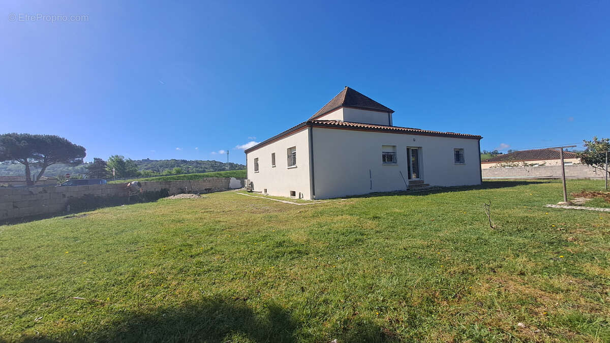 Maison à BIAS