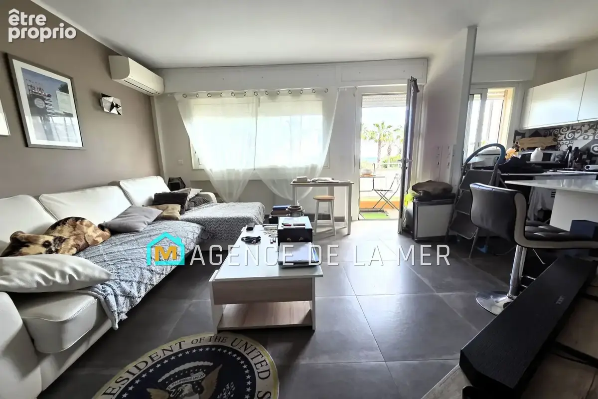 Appartement à MANDELIEU-LA-NAPOULE