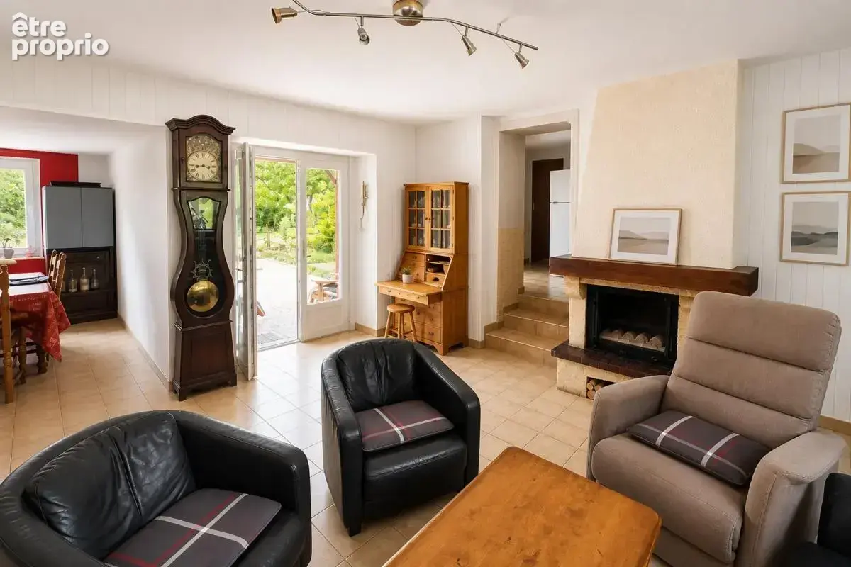 Maison de 4 pièces de 92 m² à Lamothe-Fénelon - photo 3