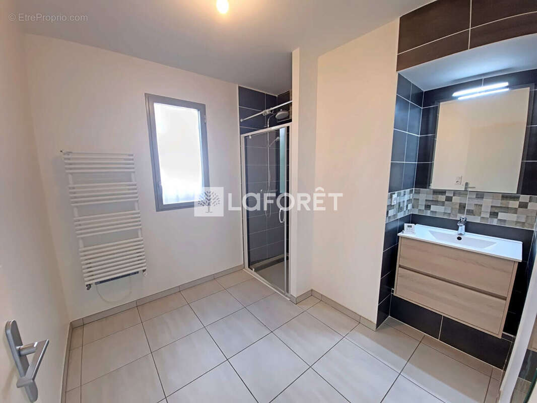 Appartement à L'ETRAT