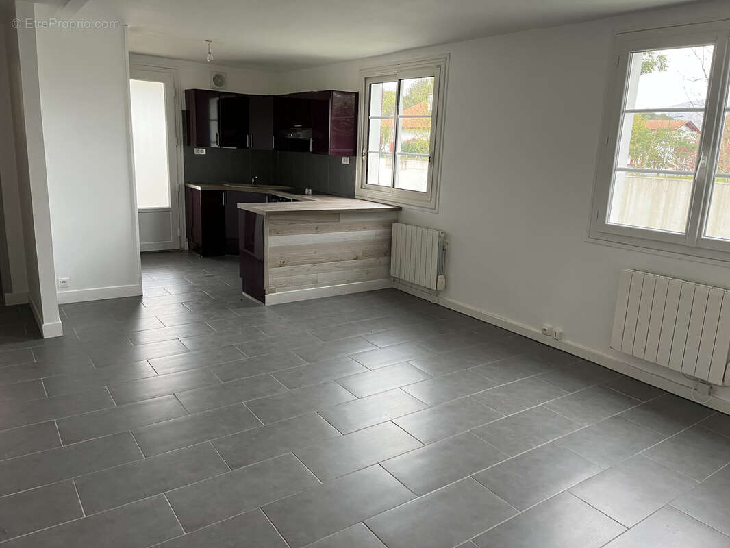 Maison à SAINT-JEAN-LE-VIEUX