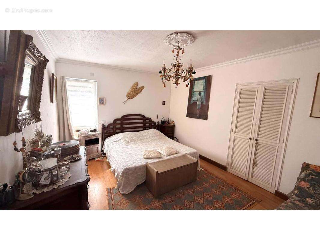 Maison 247 m² à Narbonne  - photo 7