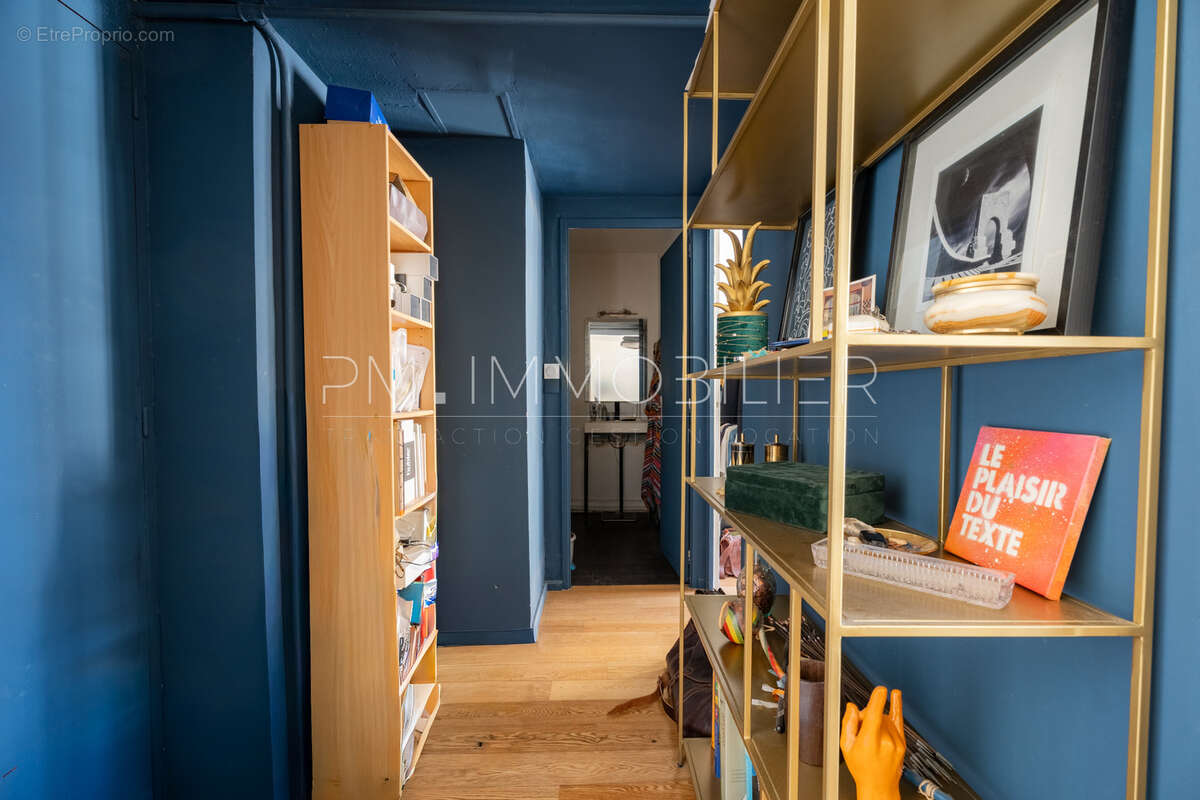 Appartement à MARSEILLE-6E