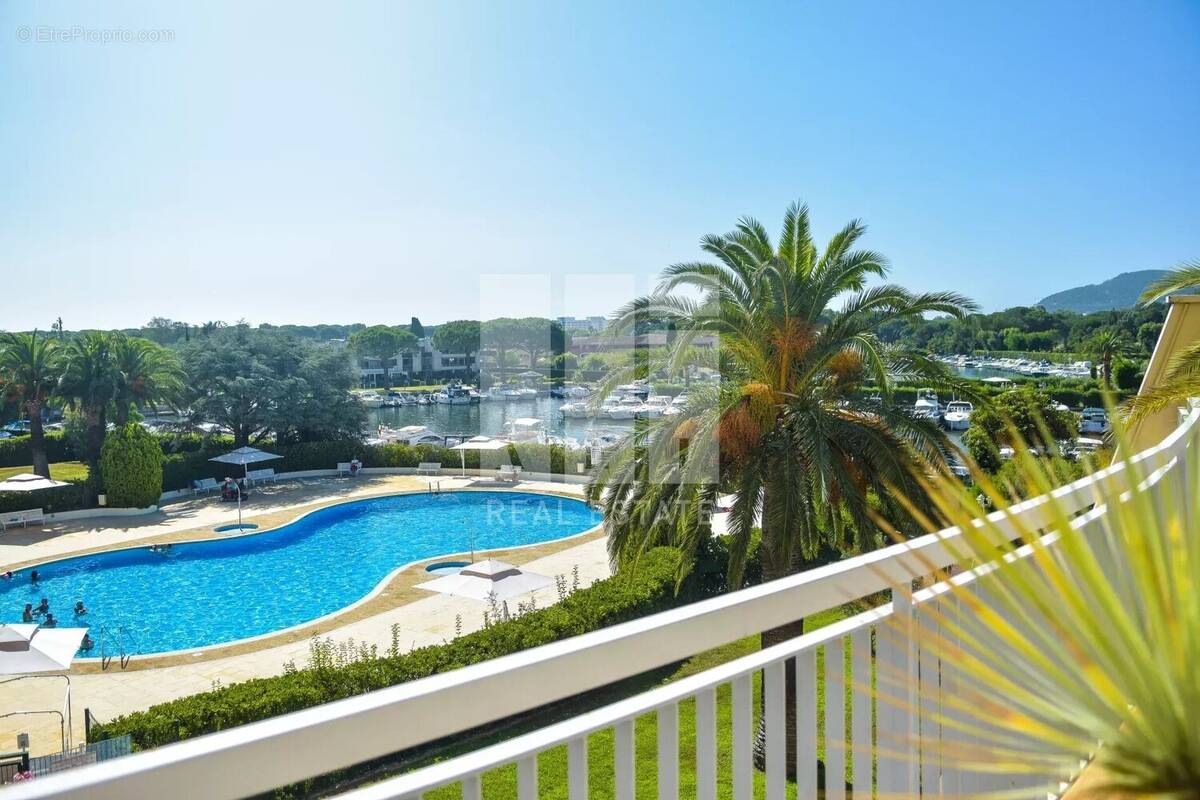 Appartement à MANDELIEU-LA-NAPOULE