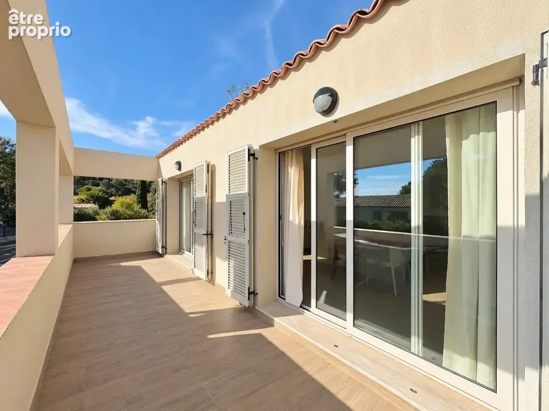 Appartement 3 pièces à 100m de la mer - photo 1