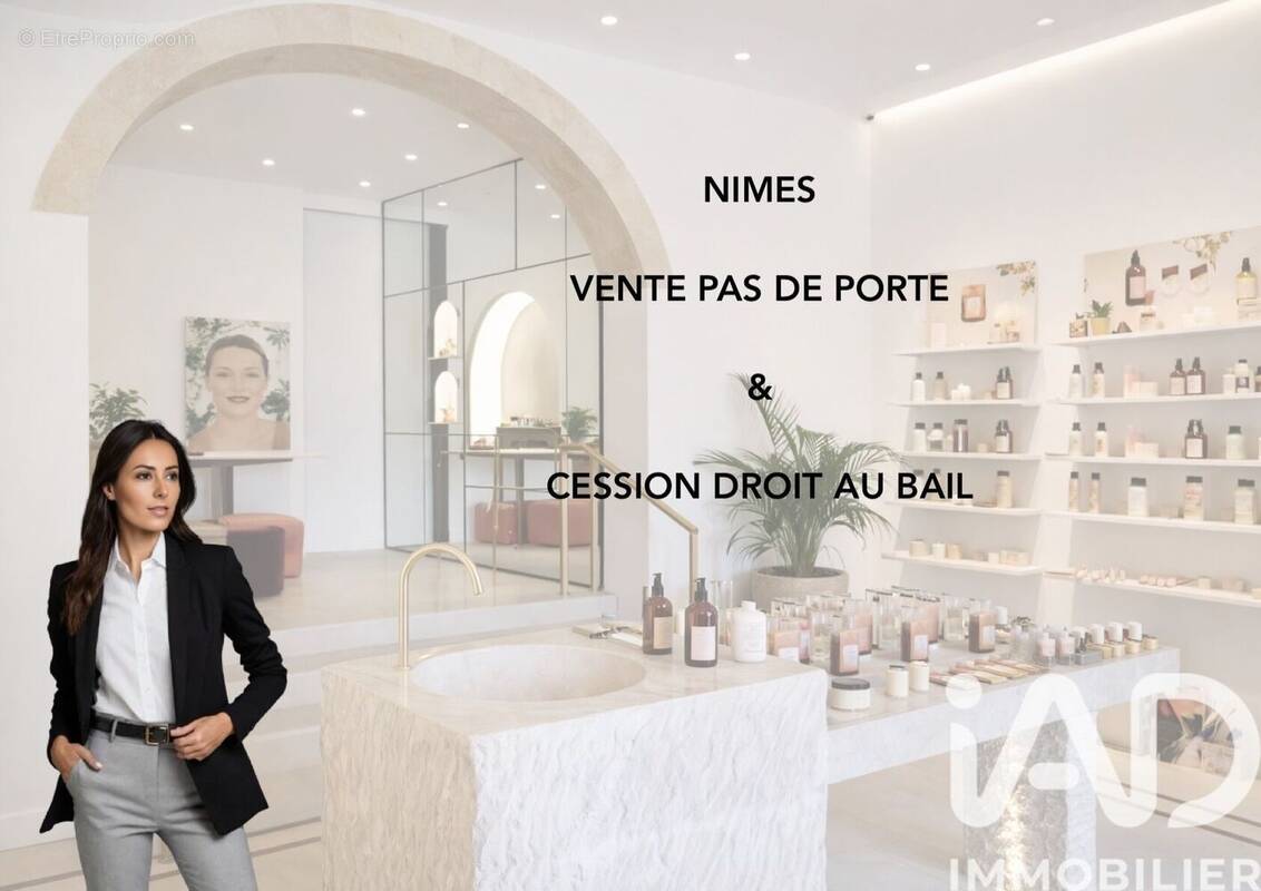 Photo 1 - Commerce à NIMES