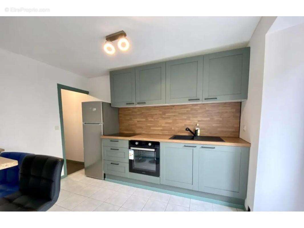 Appartement à SAINT-MEEN-LE-GRAND