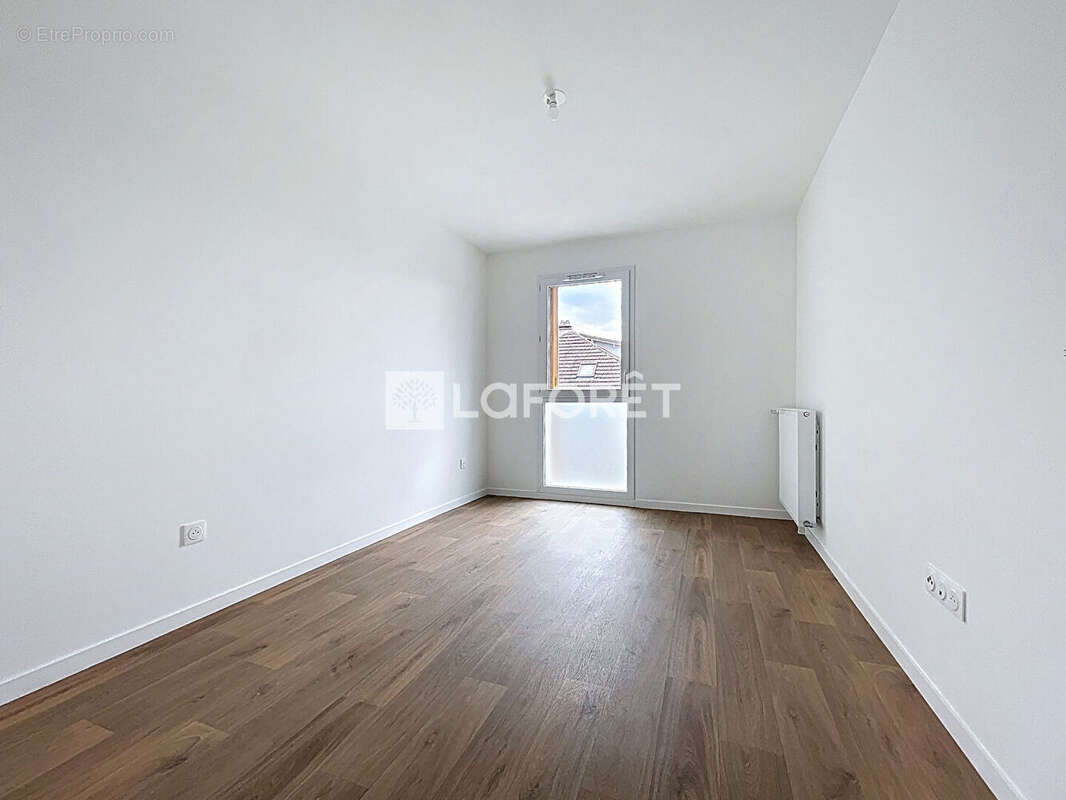 Appartement à LIMEIL-BREVANNES