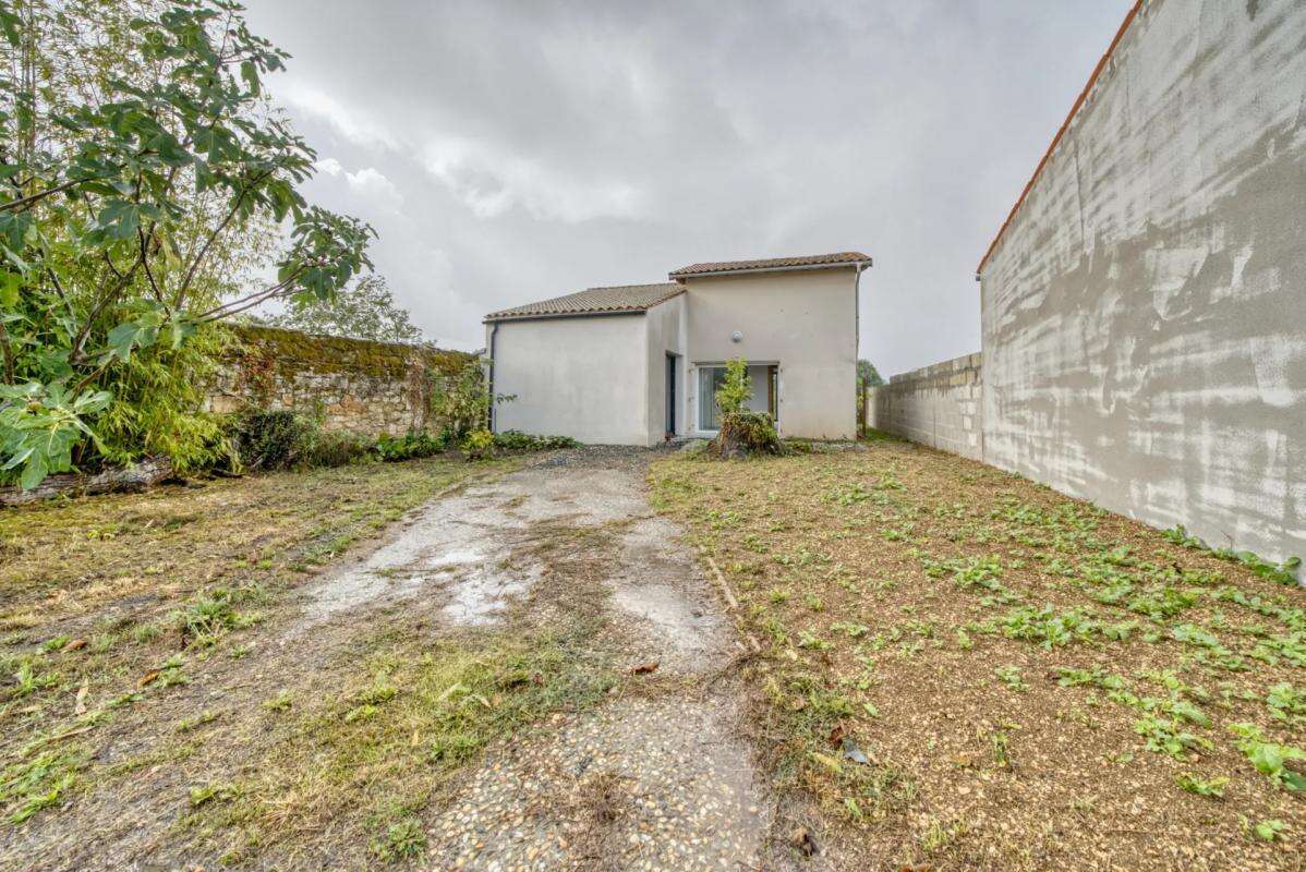 Maison à TONNAY-CHARENTE