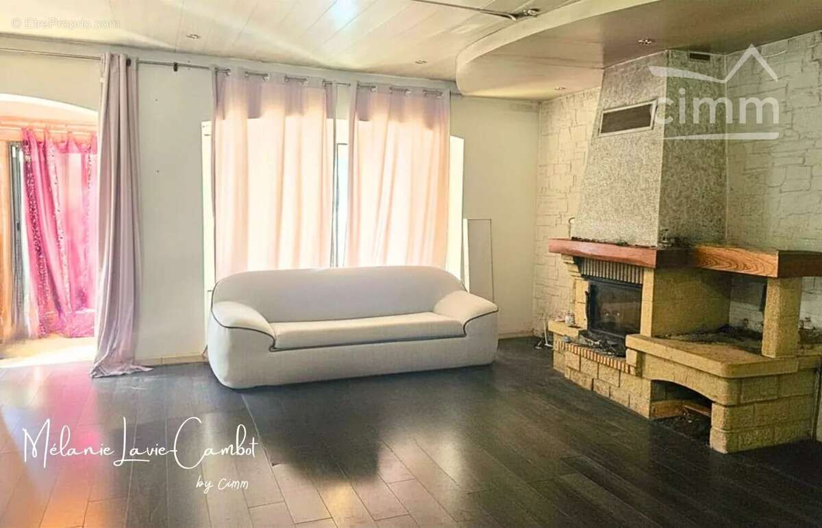 Maison T4 avec dépendance - photo 3