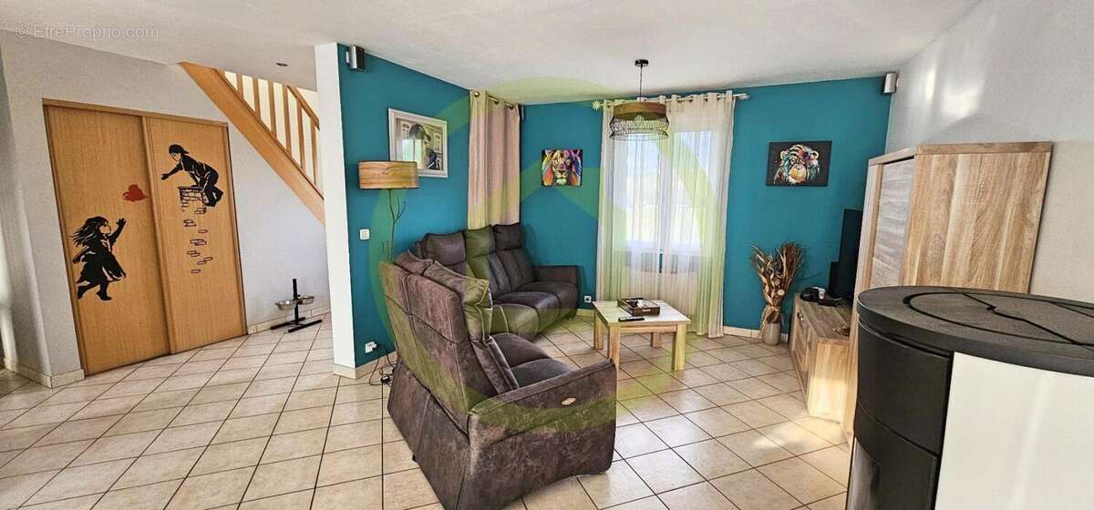 Maison à PIERREPONT-SUR-AVRE